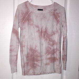 Pink and white marble design sweater